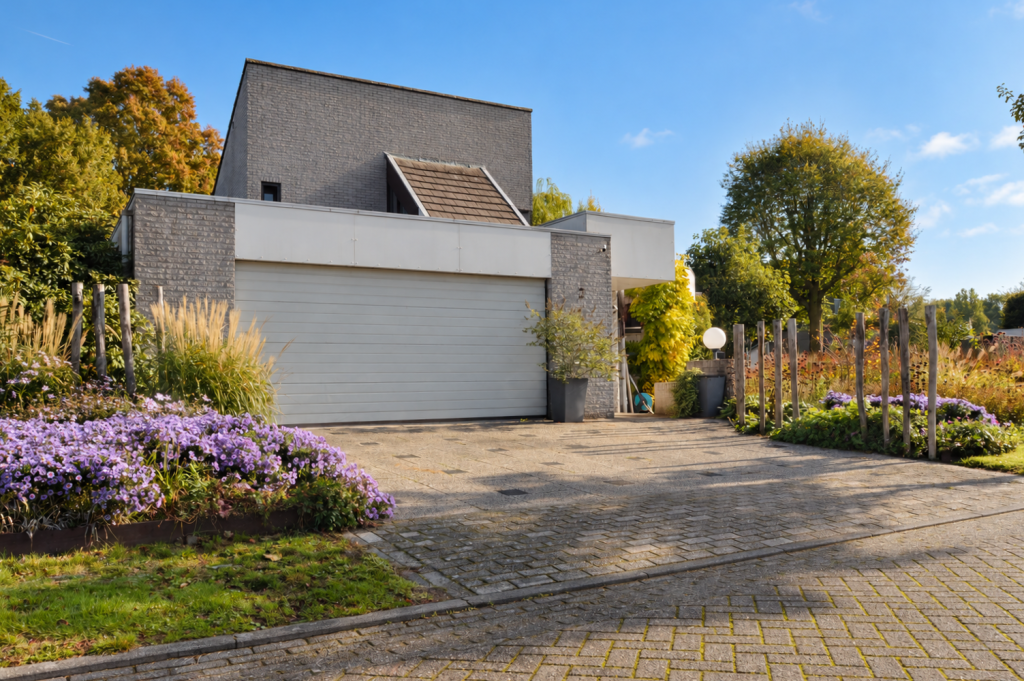 Vrijstaande woning te koop: Theodorus de Smethstraat 2, Deurne
